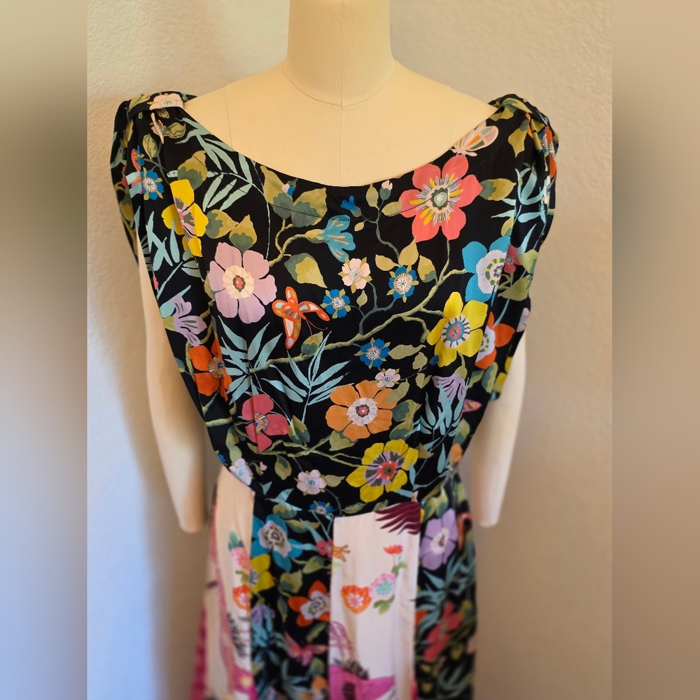 SALE Colorful Feminine Dress - Picture 8 of 16